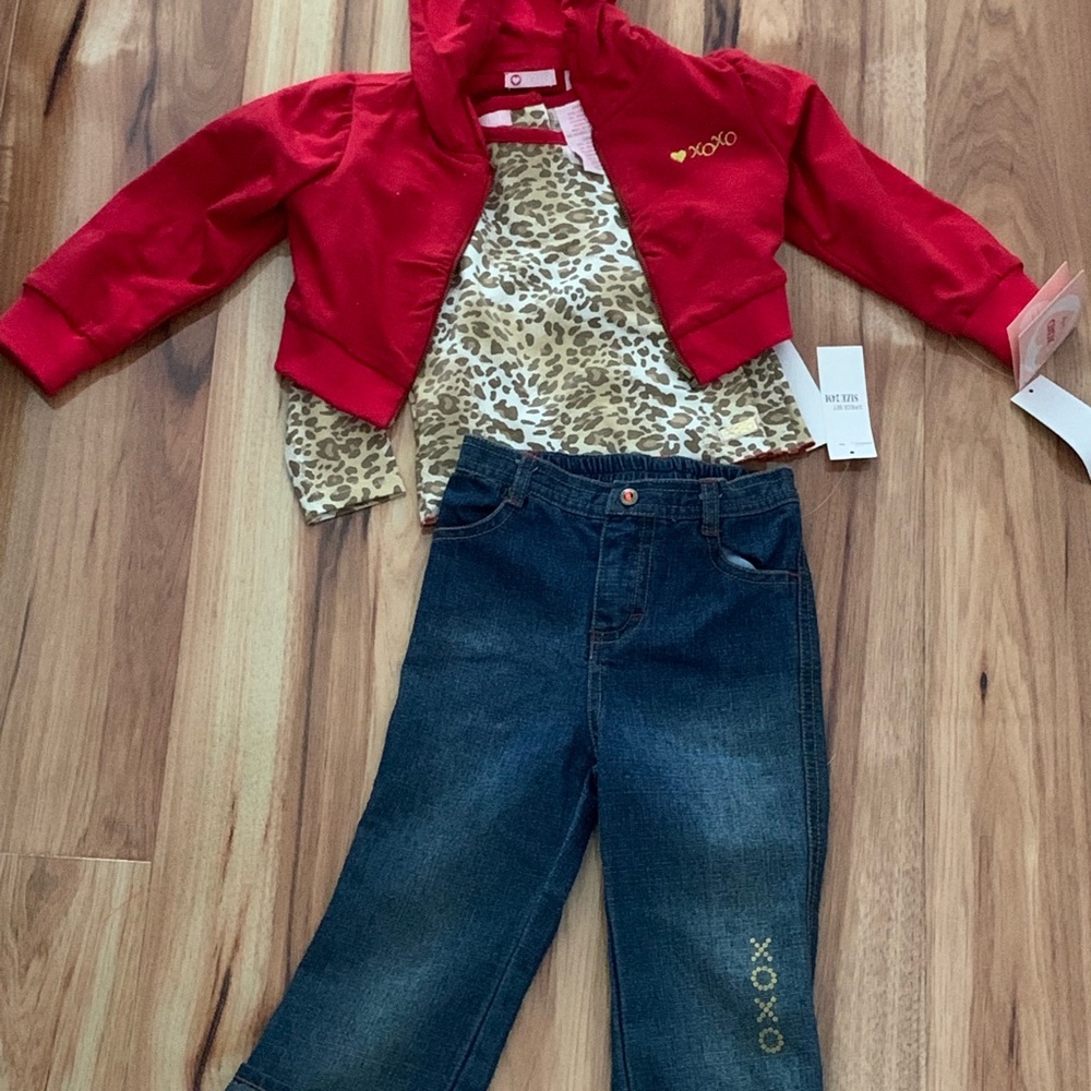 “XOXO” 3 piece set  size 24 mths #0108